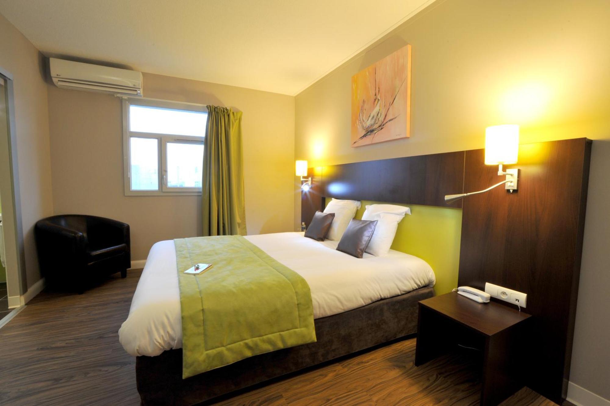 The Originals City, Hotel Novella Premium, Nantes Est Carquefou Exterior photo